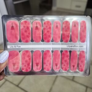 Lily & Fox - ROSE BUD wishes